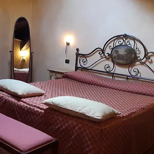 Hotel La Cantina, Medolla